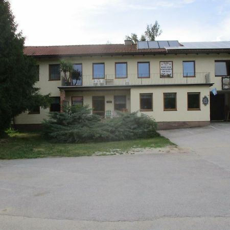 Dorfwirtshaus Rauch Otel Eschabruck Dış mekan fotoğraf