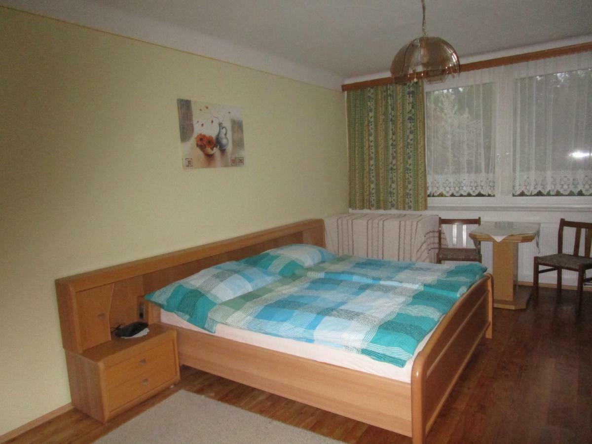 Dorfwirtshaus Rauch Otel Eschabruck Dış mekan fotoğraf